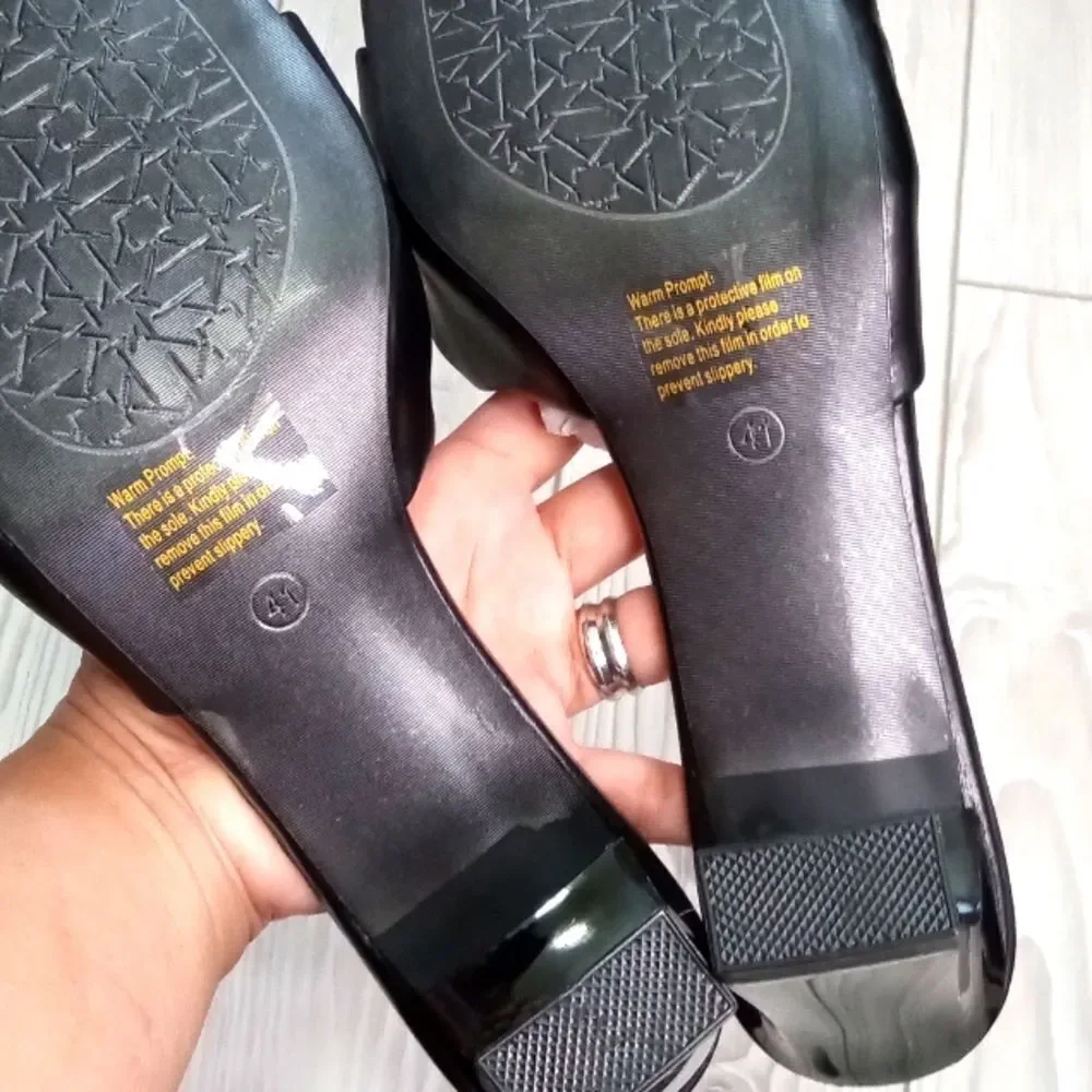 (63-3898) Sexrosly Heels Sz 41 (10.5)